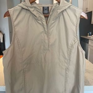 Nike golf sleeveless jacket